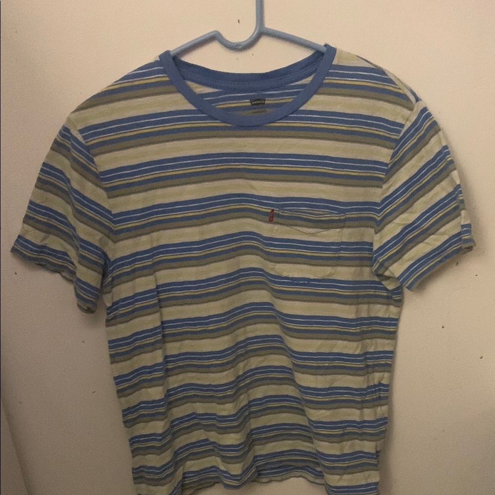 Beautiful 5 Tone Levis Striped Blue Yellow and White 100% Cotton Crewneck T SZ M
